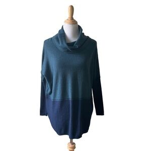 Smartwool Women's Edgewood Poncho Sweater in Twilight Blue Heather XS